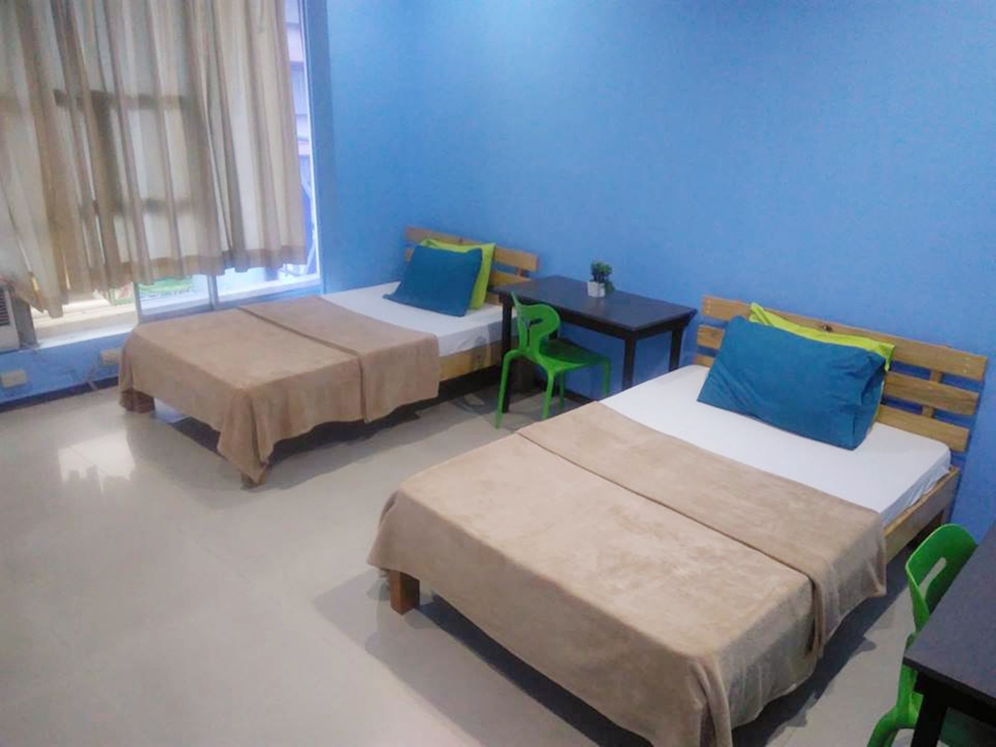 Oyo 501 Yuj Inn Pasay Eksteriør billede